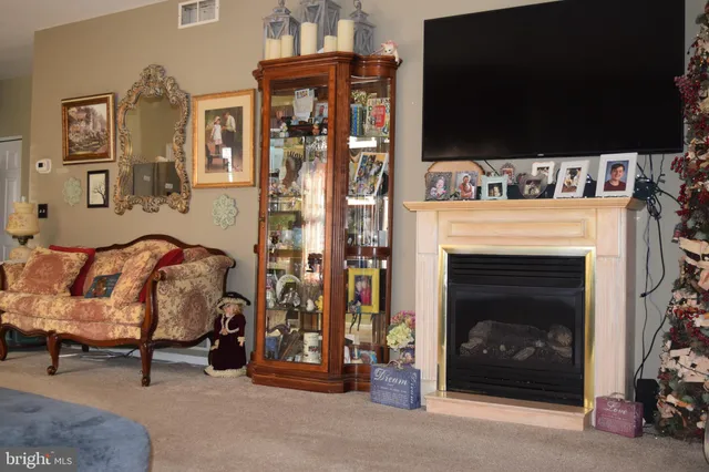 $369,000 | 63 Lookout Drive, Manahawkin, NJ 08050