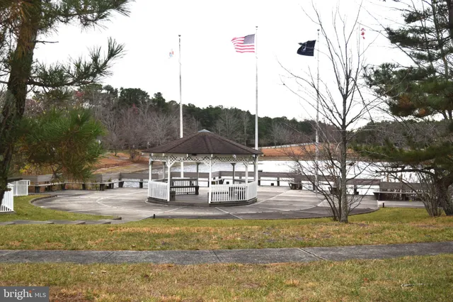 $369,000 | 63 Lookout Drive, Manahawkin, NJ 08050