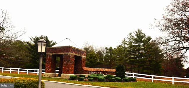 $369,000 | 63 Lookout Drive, Manahawkin, NJ 08050