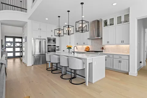 $999,450 | 668 Two Creeks Lane, Austin, TX 78737