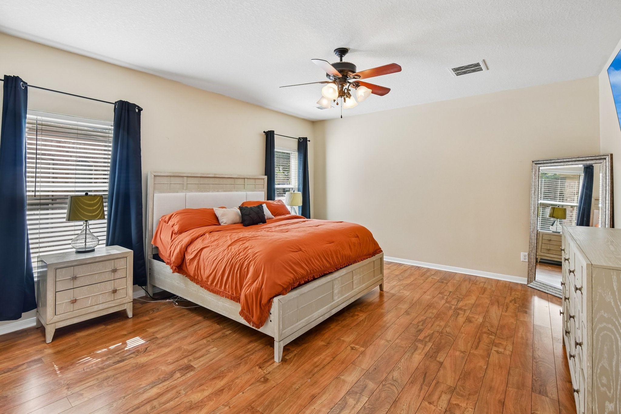 1018 Orie Court Spring, TX 77373 - Photo 3 of 40