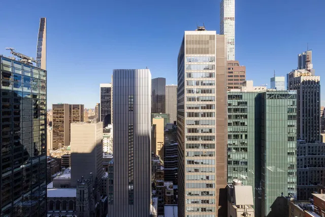$3,195,000 | Undisclosed Address | Midtown East