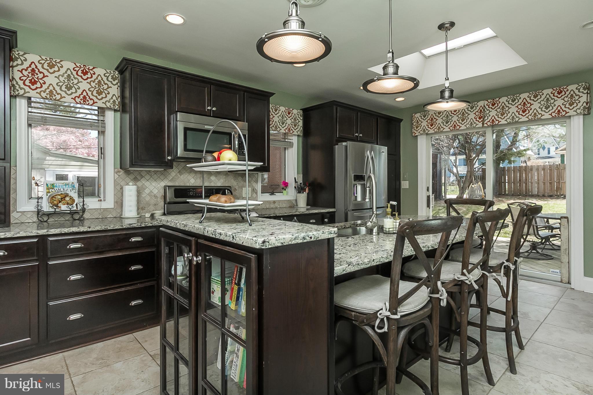 2413 Brambleton Road Baltimore, MD 21209 - Photo 13 of 30 Kitchen