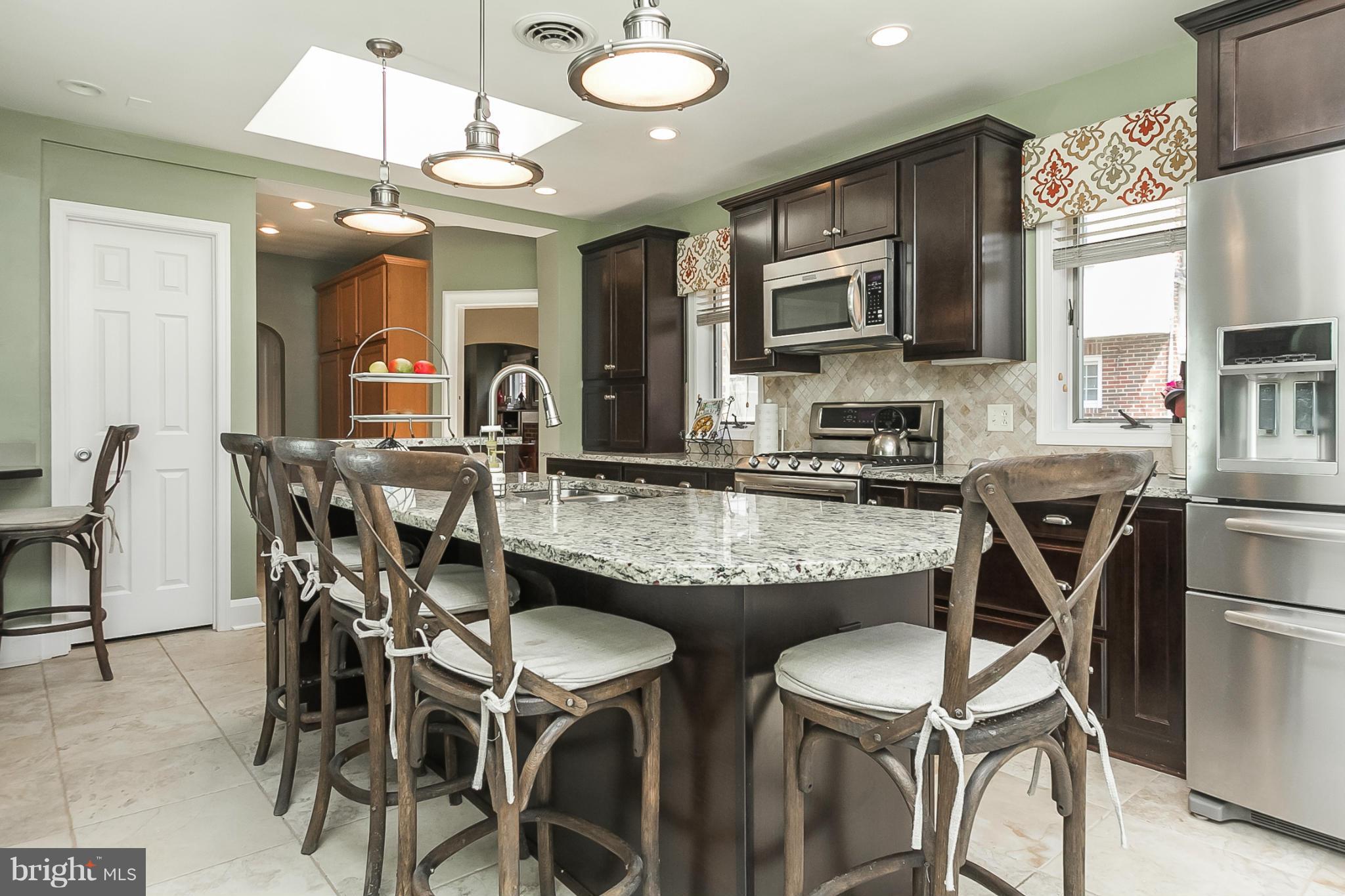 2413 Brambleton Road Baltimore, MD 21209 - Photo 15 of 30 Kitchen