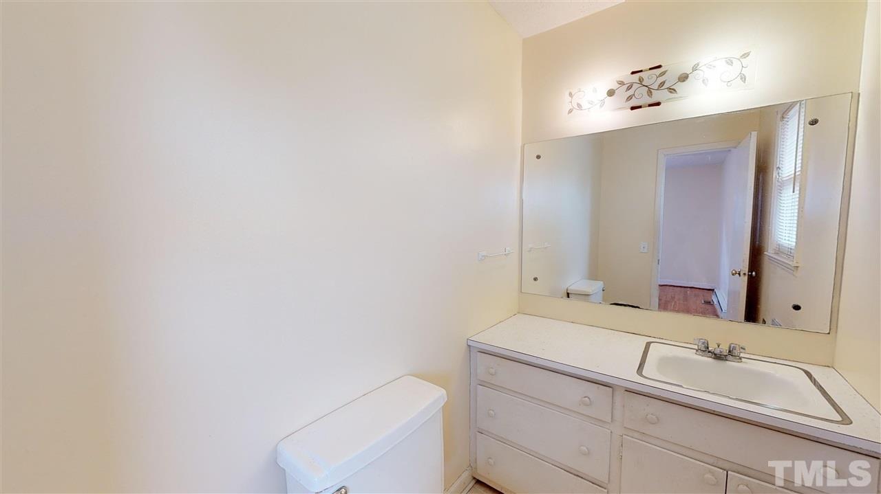 1202 Dover Street Roxboro, NC 27573 - Photo 22 of 23