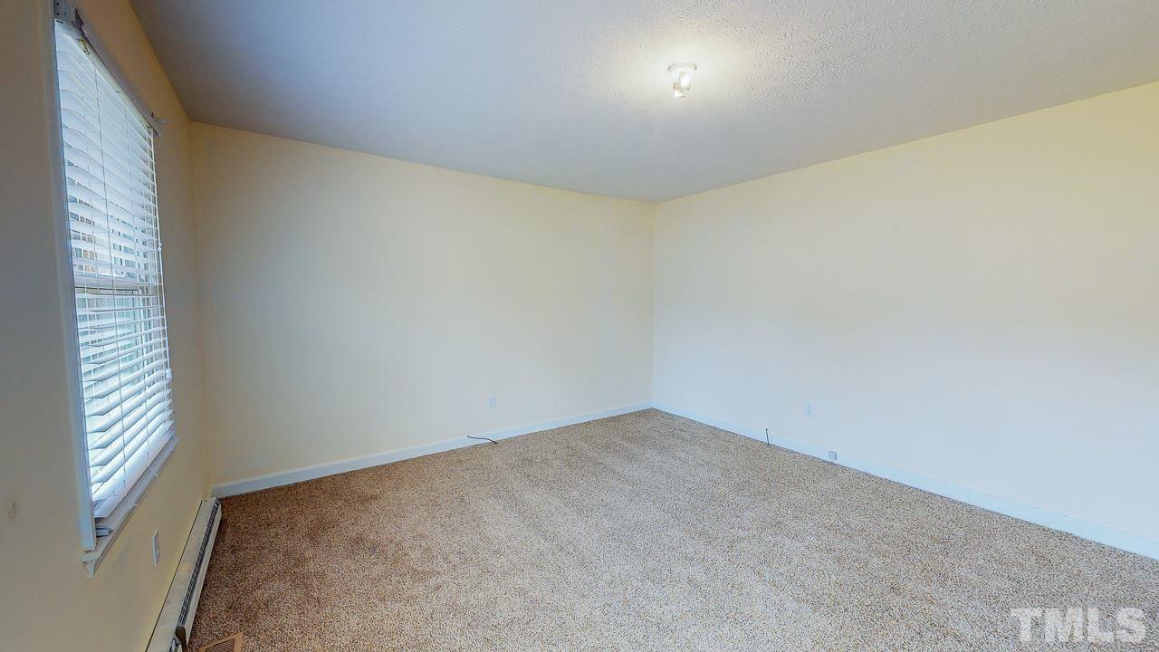 1202 Dover Street Roxboro, NC 27573 - Photo 8 of 23