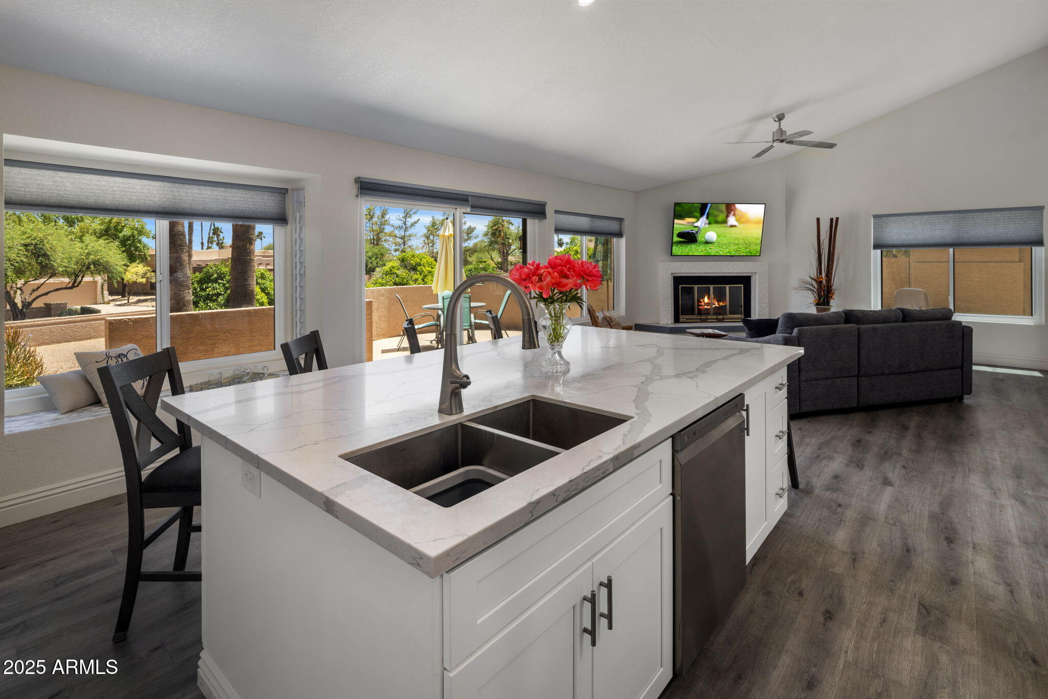 25609 Forest Road, Unit 13 Rio Verde, AZ 85263 - Photo 8 of 24 Kitchen with Island