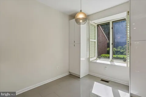 $1,480,000 | 6113 Goldtree Way, Bethesda, MD 20817