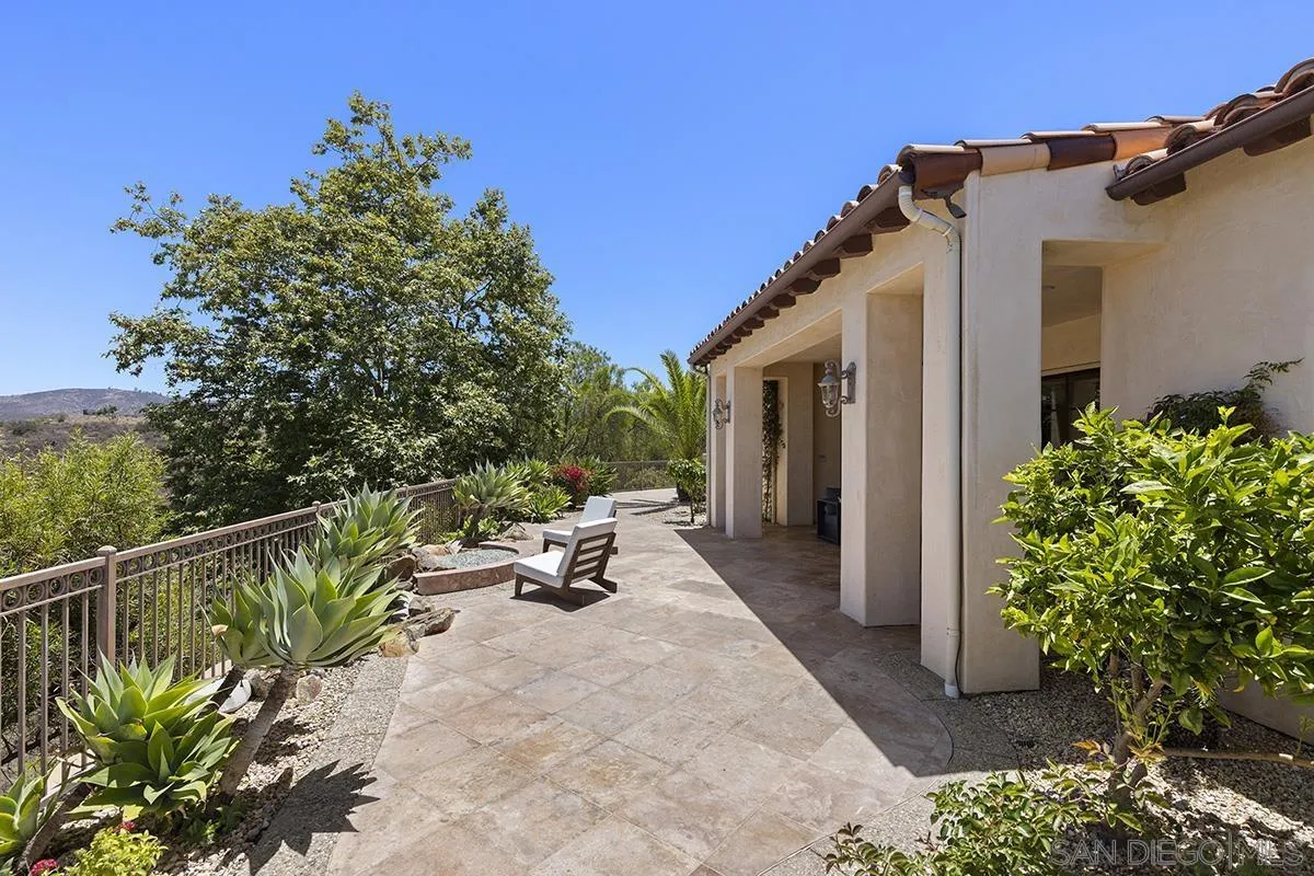 16647 Riding High Way San Diego, CA 92127 - Photo 22 of 72