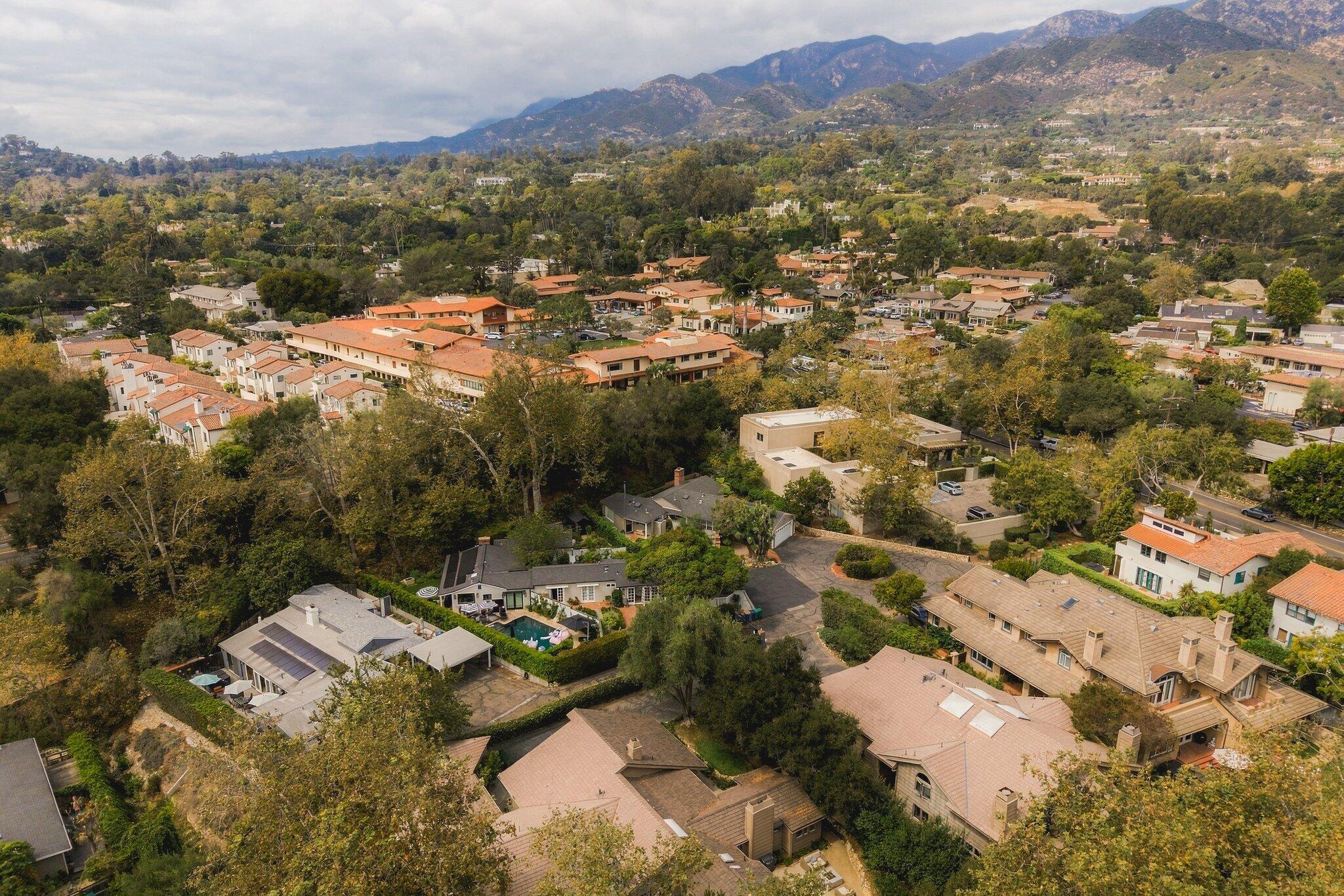 1515 East Valley Road, Unit C Montecito, CA 93108 - Photo 22 of 24 Convenience