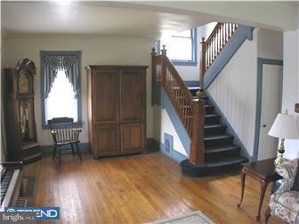 219 Chestnut Street Haddonfield, NJ 08033 - Photo 3 of 12 Gallery Image 3