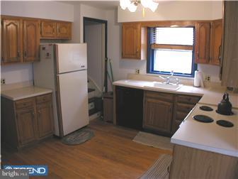 219 Chestnut Street Haddonfield, NJ 08033 - Photo 6 of 12 Gallery Image 6