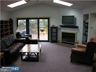 219 Chestnut Street Haddonfield, NJ 08033 - Photo 7 of 12 Gallery Image 7