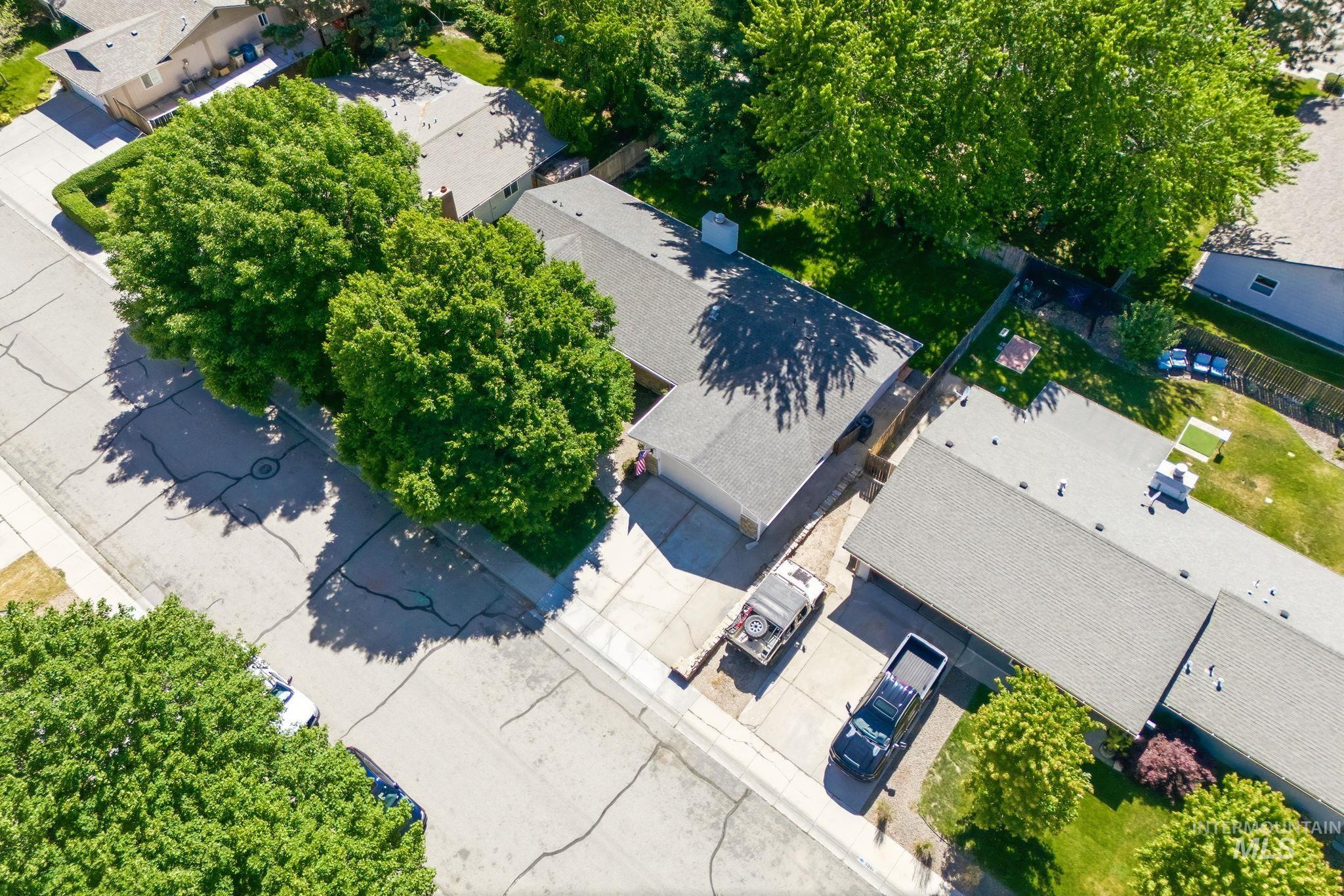 3911 South Constitution Way Boise, ID 83706 - Photo 5 of 50