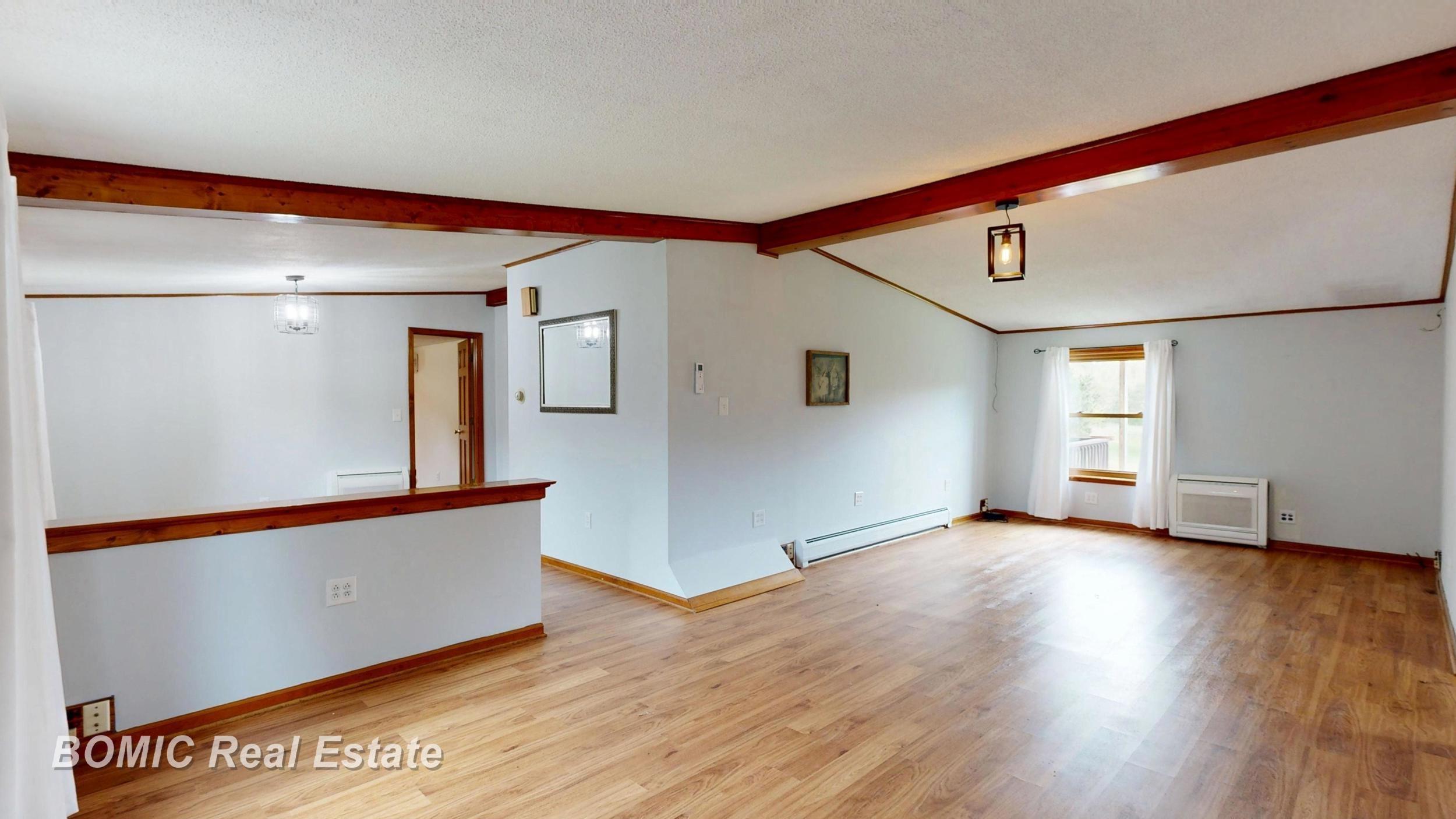 2546 South Sheridan Road Caro, MI 48723 - Photo 8 of 46
