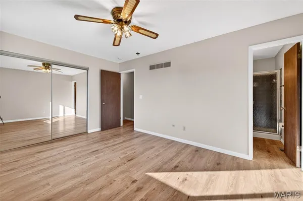 $189,900 | 2562 Grayland Walk, St. Louis, MO 63129