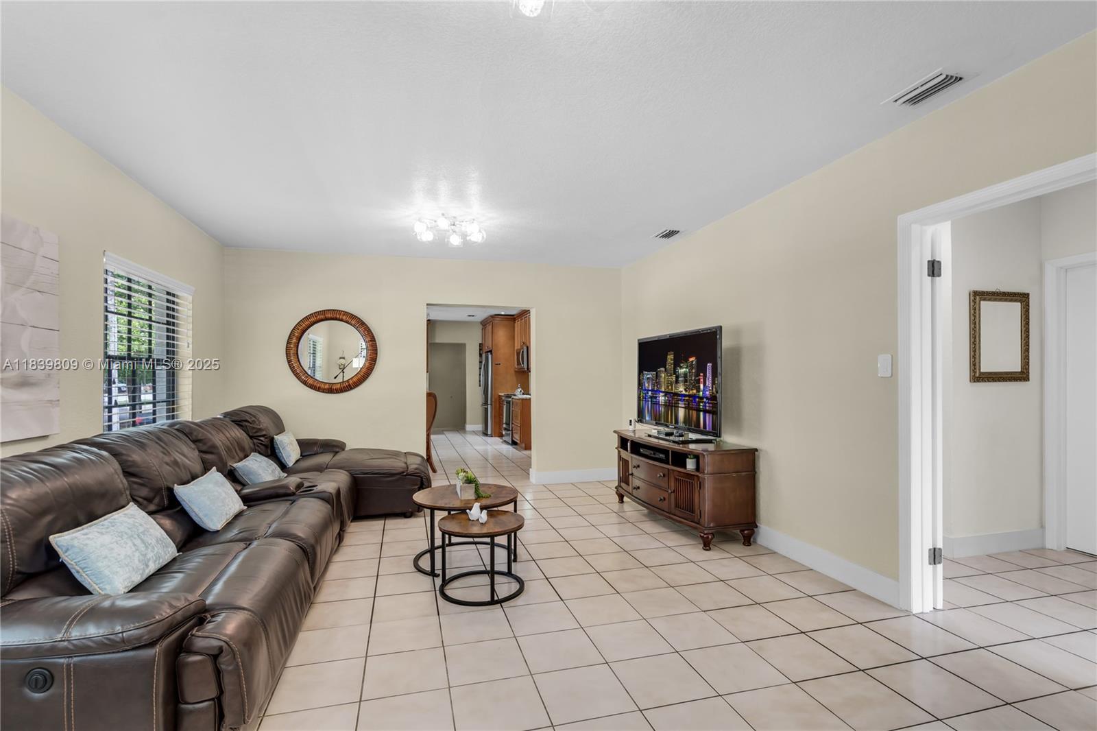 2121 Southwest 13th Avenue Miami, FL 33145 - Photo 6 of 43 a living room with furniture