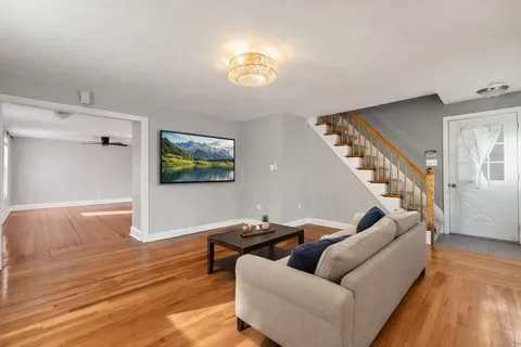 $4,200 | 12 Wright Street, Unit 1, Stoneham, MA 02180