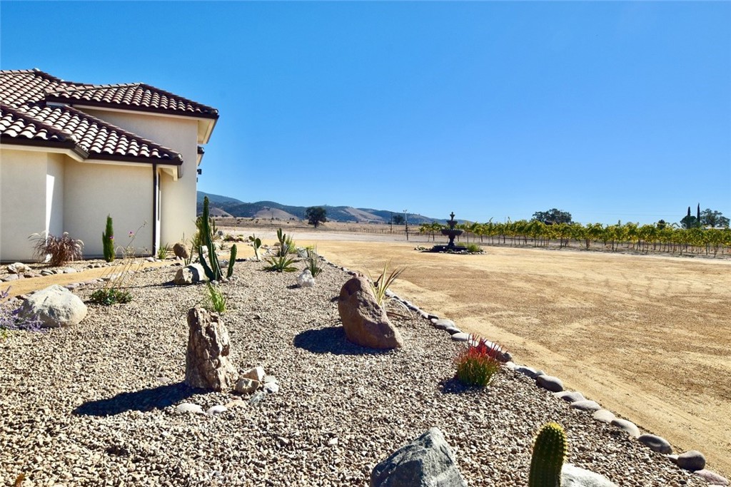 50645 Lockwood Road Lockwood, CA 93426 - Photo 37 of 48 a view of a terrace with outdoor space