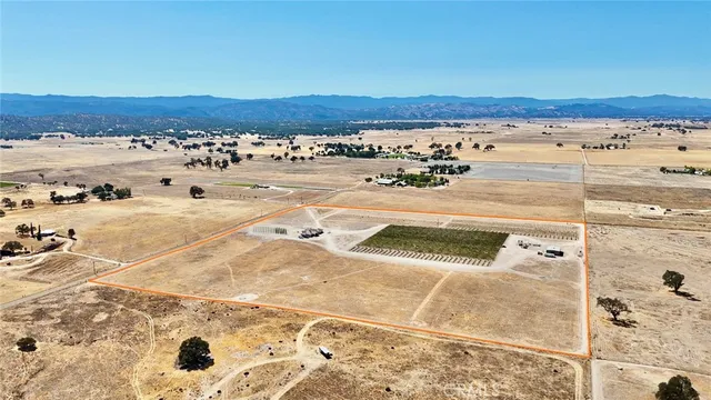 $1,579,000 | 50645 Lockwood Road, Lockwood, CA 93426