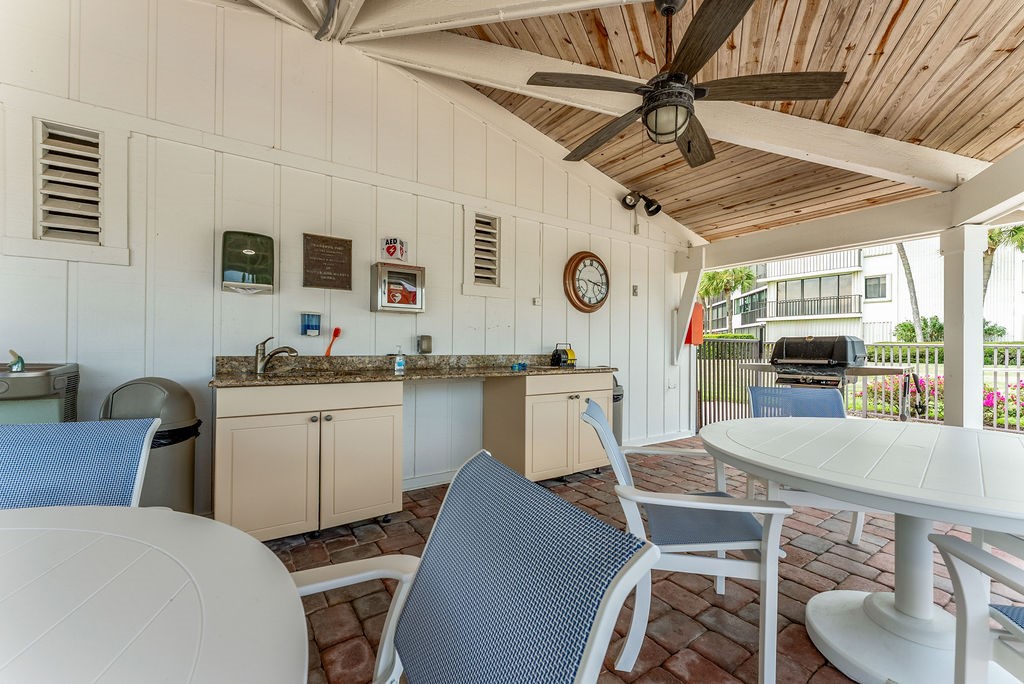 1850 Bay Road, Unit 3G Vero Beach, FL 32963 - Photo 30 of 31