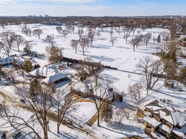 $2,695,000 | 4604 Annaway Drive, Edina, MN 55436
