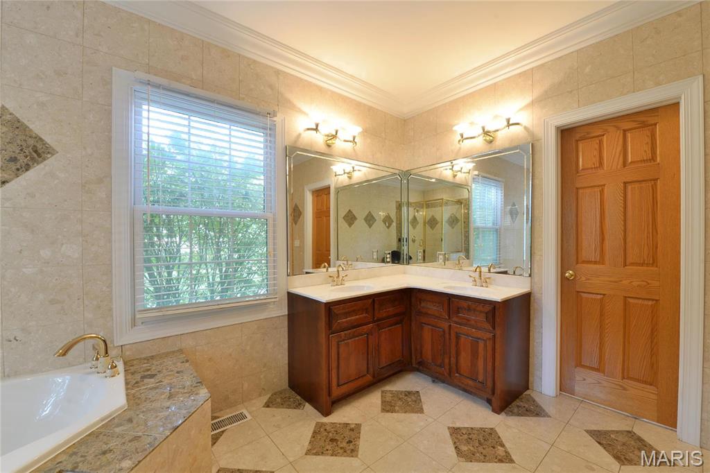 8940 Ladue Road Ladue, MO 63124 - Photo 30 of 54