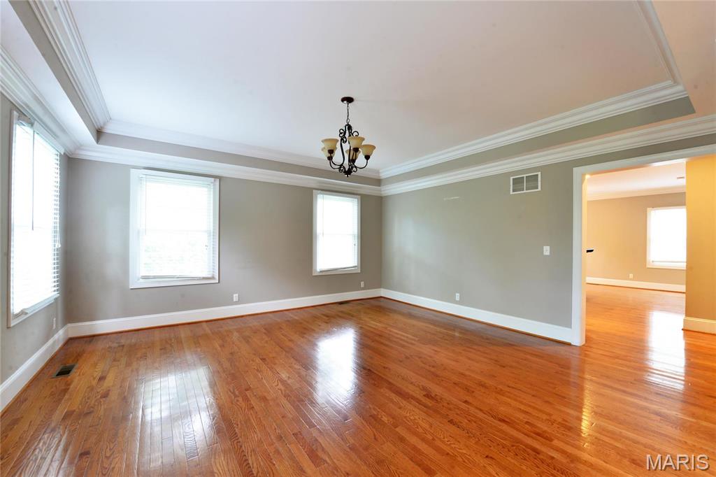 8940 Ladue Road Ladue, MO 63124 - Photo 5 of 54