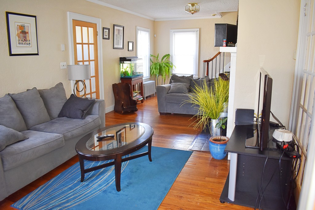 11 Mortimer Street Springfield, MA 01109 - Photo 5 of 5 Gallery Image 5