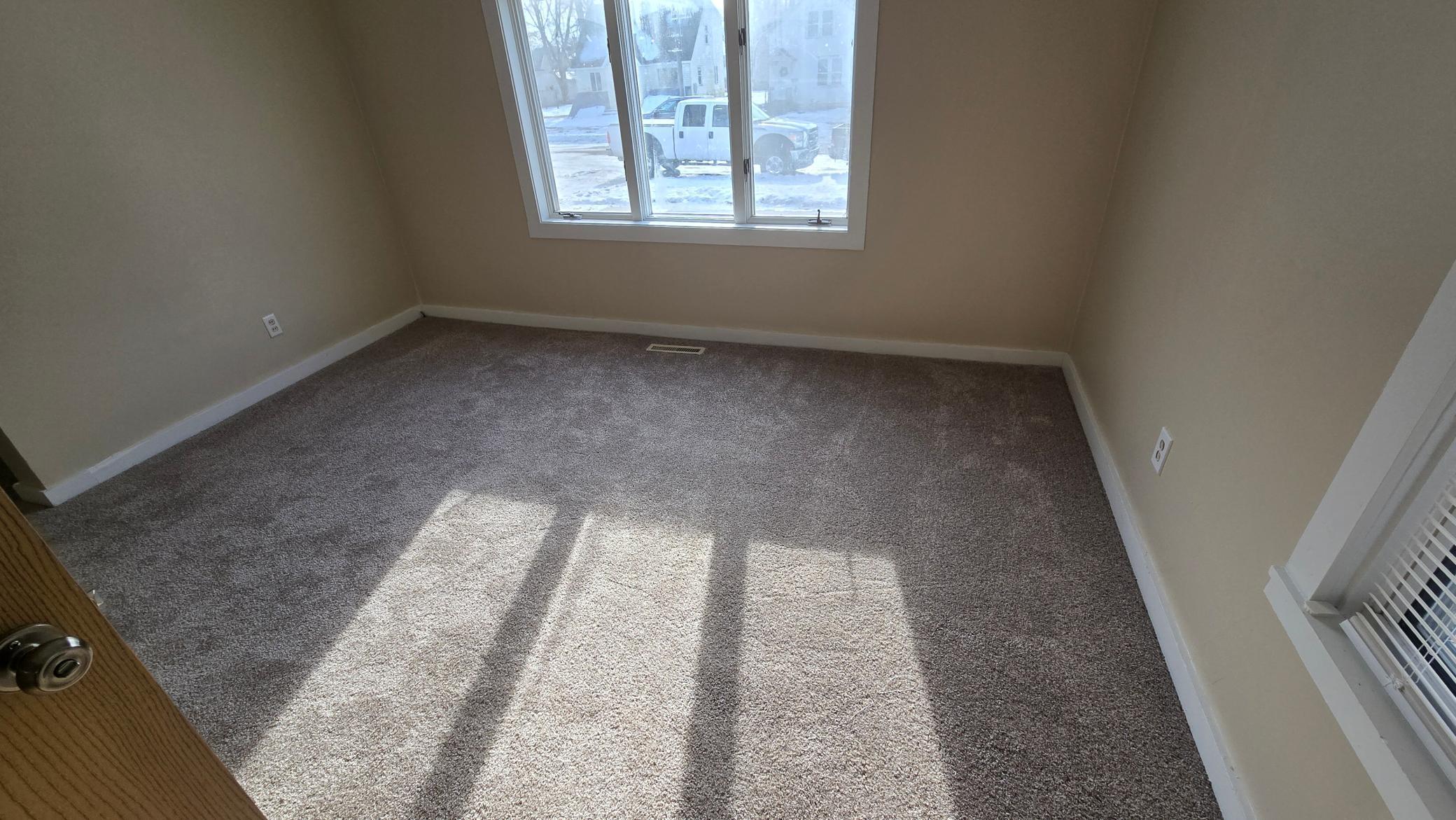 1007 7th Avenue Northeast Austin, MN 55912 - Photo 14 of 22