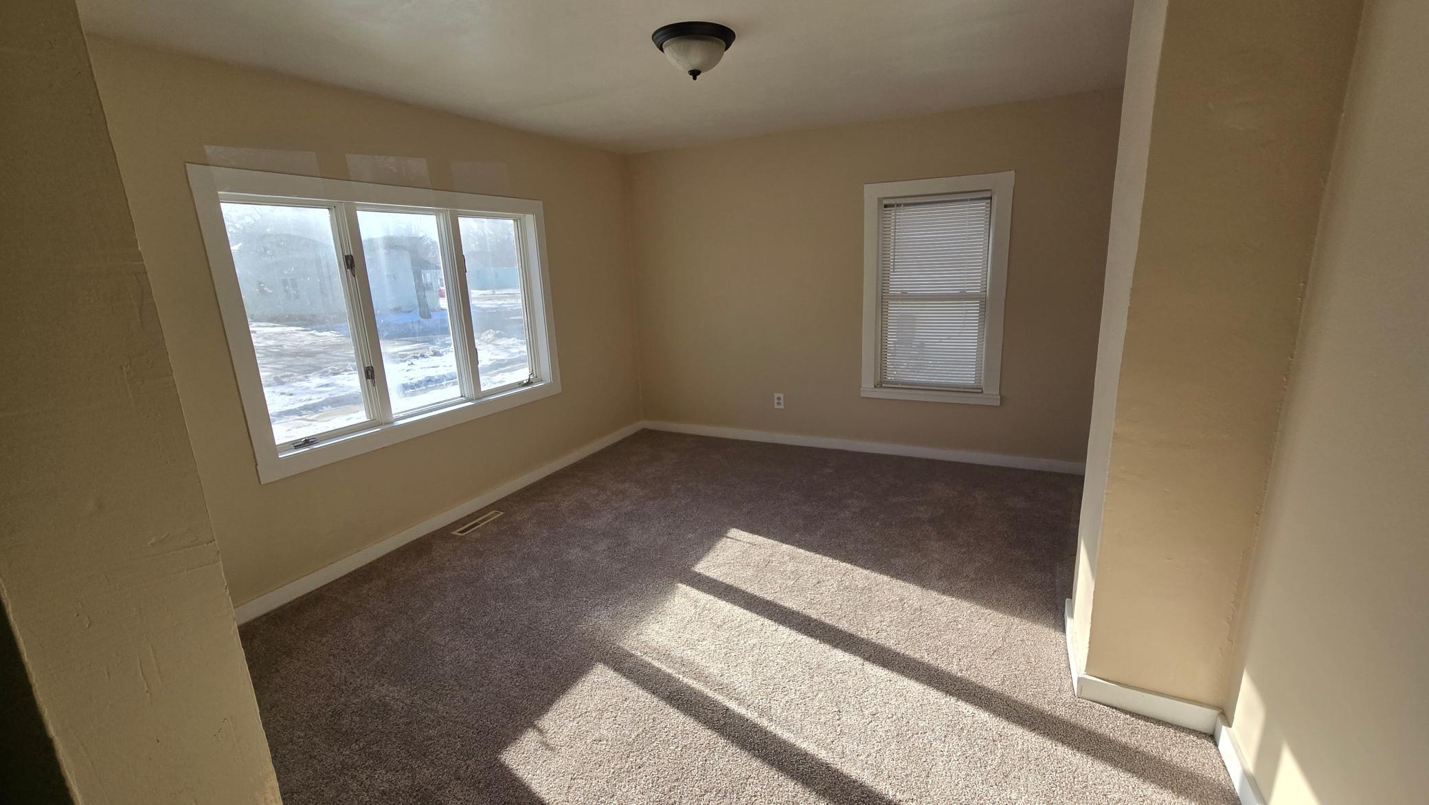 1007 7th Avenue Northeast Austin, MN 55912 - Photo 7 of 22