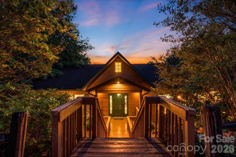 $700,000 | 189 Cameron Lane, Lake Lure, NC 28746