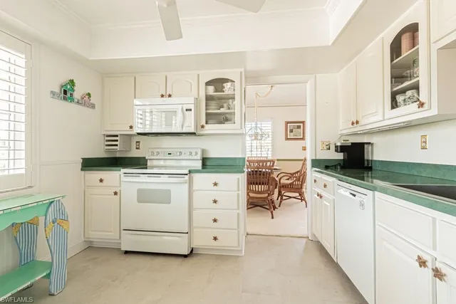 $689,000 | 4180 Belair Lane, Unit B, Naples, FL 34103