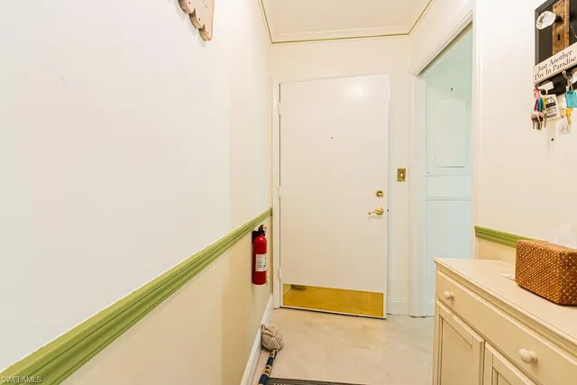 $689,000 | 4180 Belair Lane, Unit B, Naples, FL 34103