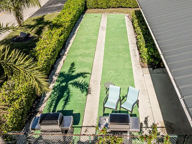 $689,000 | 4180 Belair Lane, Unit B, Naples, FL 34103