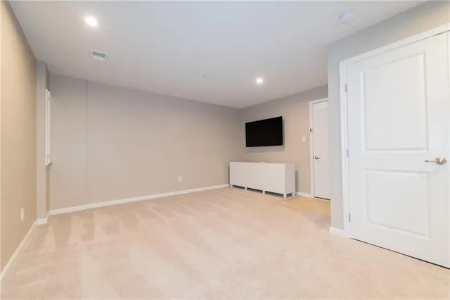 $375,000 | 144 Cole Drive, McKees Rocks, PA 15136