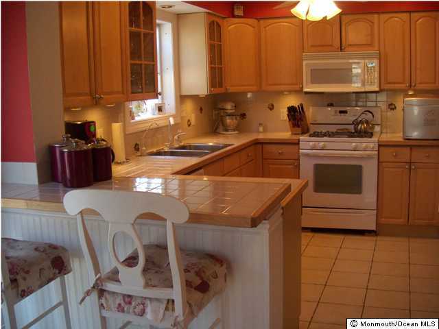 68 Portland Road Middletown, NJ 07716 - Photo 3 of 3 Additional Photo