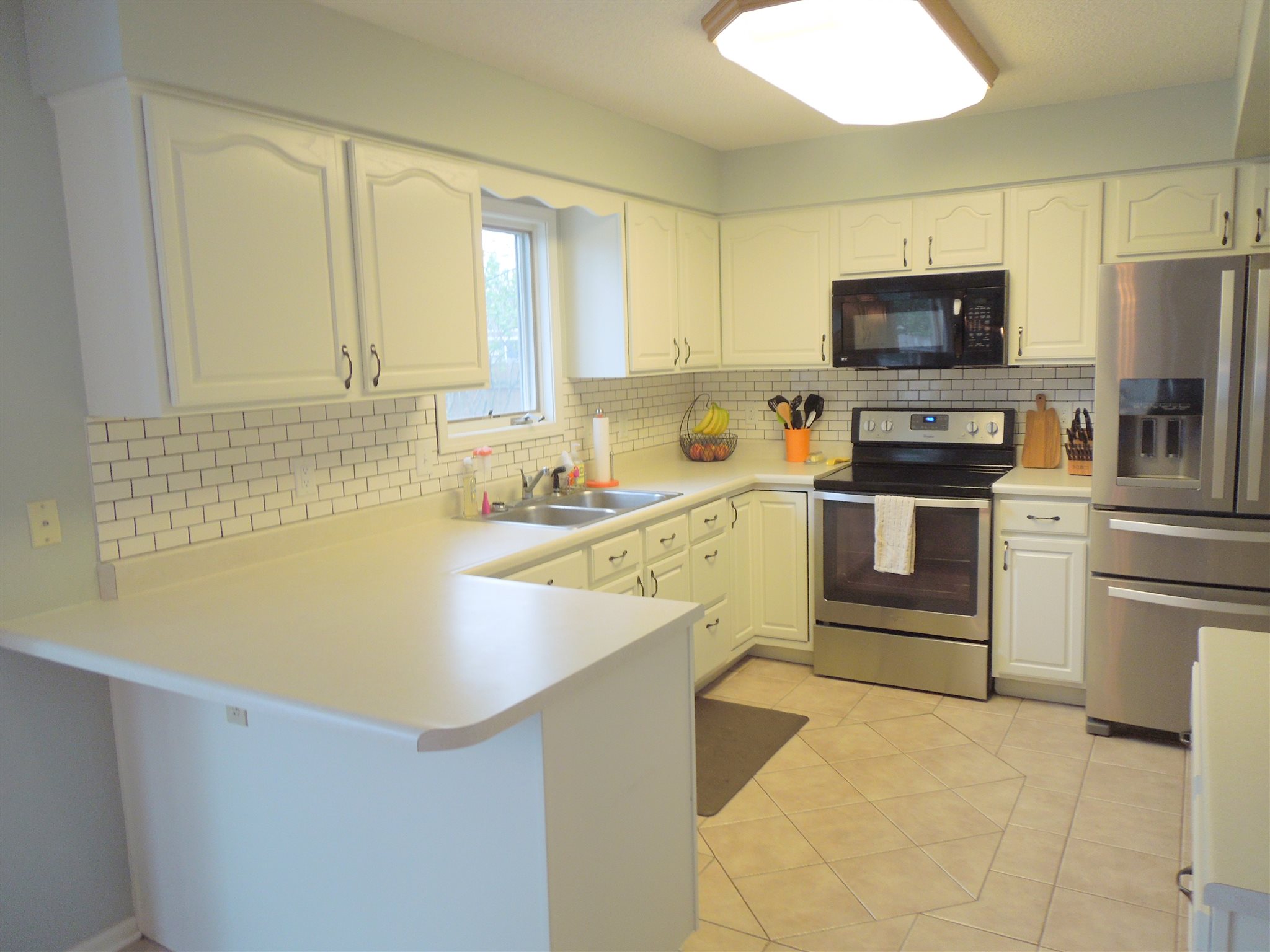 1801 Broken Oak Road Fort Wayne, IN 46818 - Photo 4 of 29