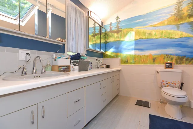 $649,900 | 183 Chester Road, Derry, NH 03038