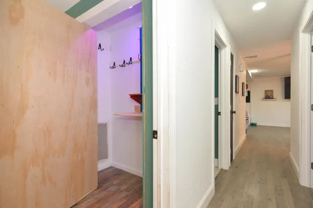 $649,900 | 183 Chester Road, Derry, NH 03038