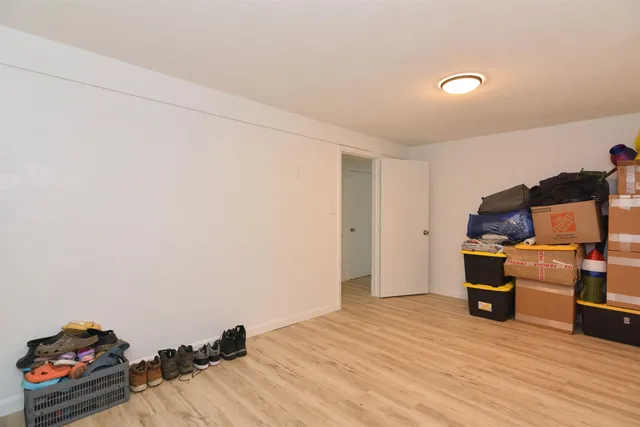 $649,900 | 183 Chester Road, Derry, NH 03038