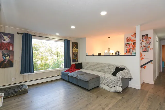 $649,900 | 183 Chester Road, Derry, NH 03038