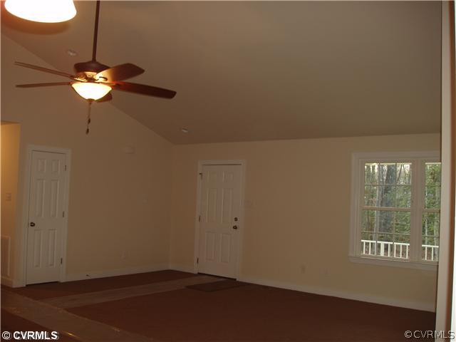 10070 Cool Spring Road Mechanicsville, VA 23116 - Photo 2 of 9 Den/Family/Great Room