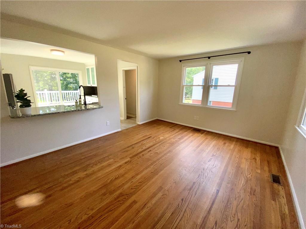 507 Edney Ridge Road Greensboro, NC 27408 - Photo 2 of 35 Gallery Image 2