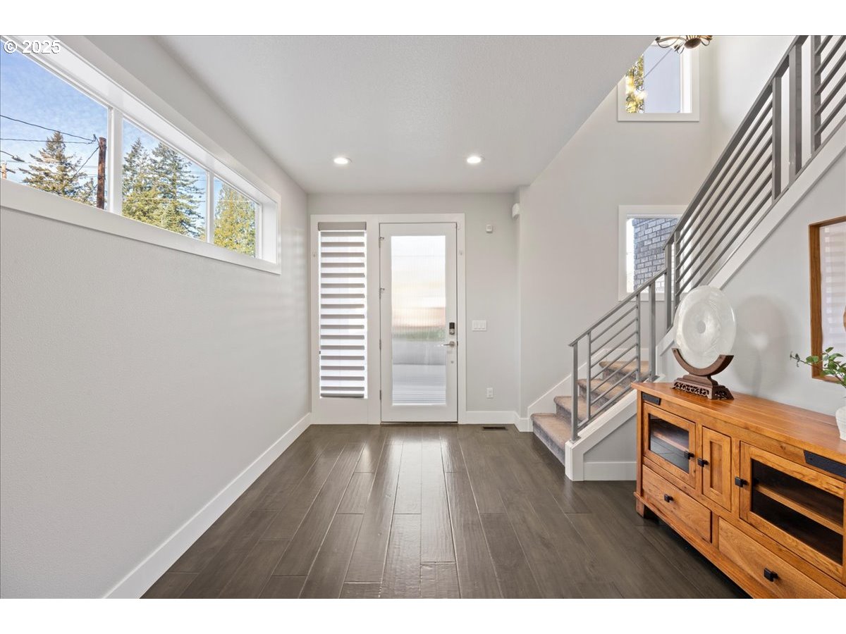 10400 Northwest Cornell Road Portland, OR 97229 - Photo 4 of 41 Gallery Image 4