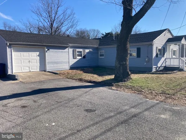 $349,900 | 72 Alden Avenue, Riverside, NJ 08075