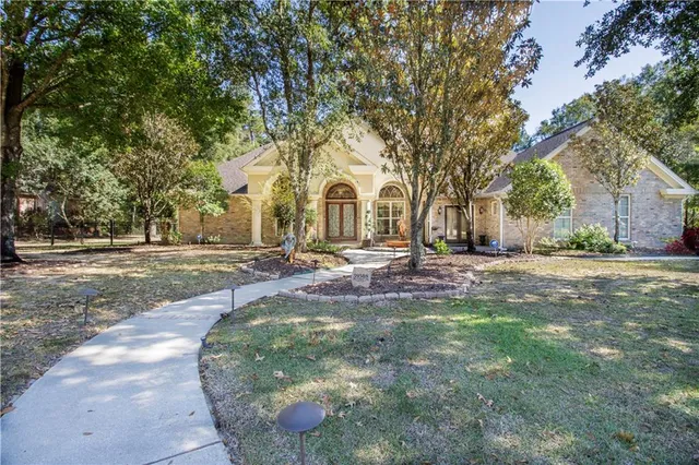 $995,000 | 39308 Magnolia Trace, Ponchatoula, LA 70454