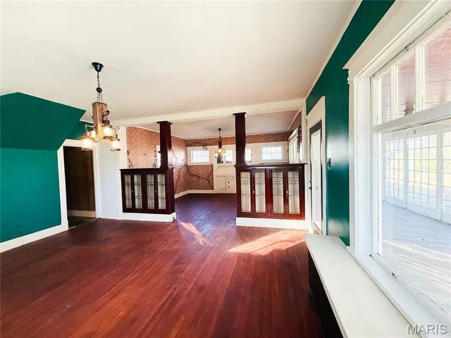 $180,000 | 9305 Highway 51, Ashley, IL 62808