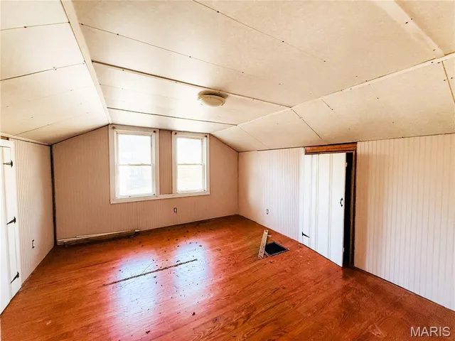 $180,000 | 9305 Highway 51, Ashley, IL 62808