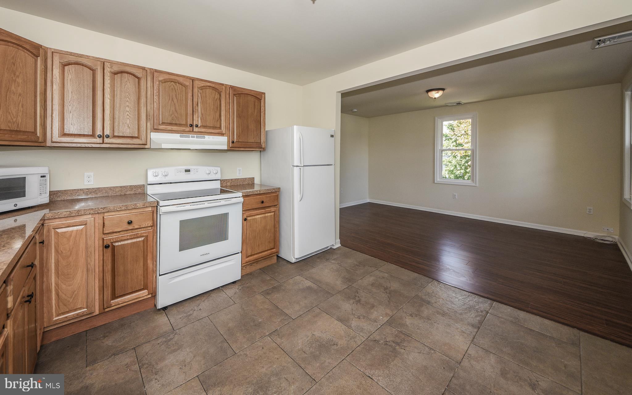 1206 State Rd. Croydon, PA 19021 - Photo 19 of 35 Unit B Kitchen
